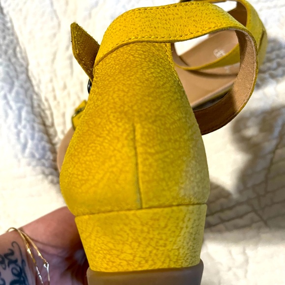 Dansko Astrid Textured Nubuk Yellow Sandal - Picture 7 of 8
